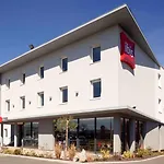 Ibis Clermont Ferrand Nord 3* Riom