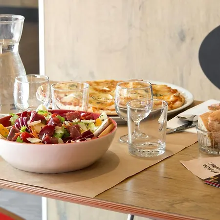 Ibis Clermont Ferrand Nord Hotel 3*