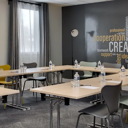 Отель Ibis Clermont Ferrand Nord