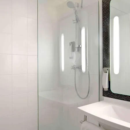 Ibis Clermont Ferrand Nord 3* Риом