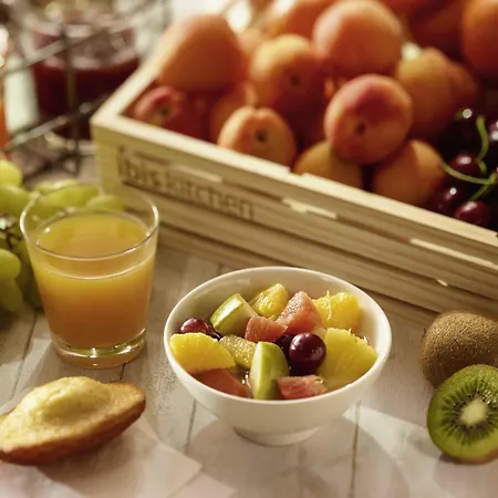 Отель Ibis Clermont Ferrand Nord