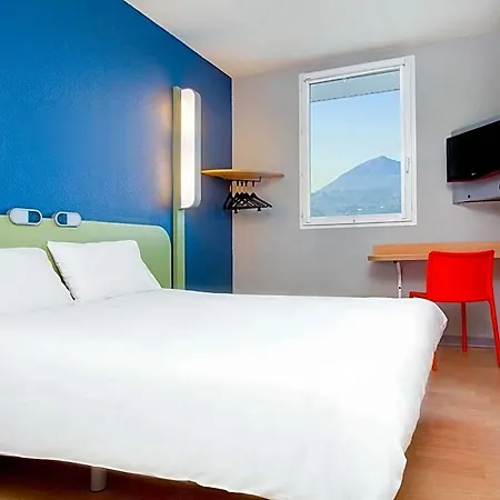Hotel Ibis Clermont Ferrand Nord 3*