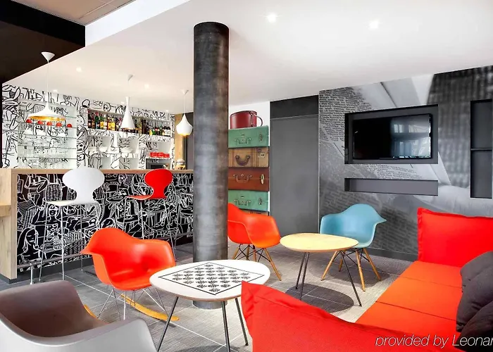 Отель Ibis Clermont Ferrand Nord Риом