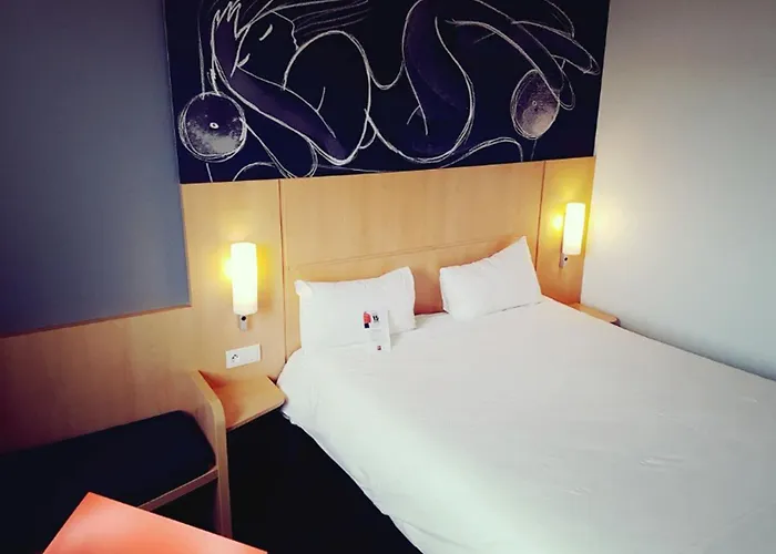 Отель Ibis Clermont Ferrand Nord 3*