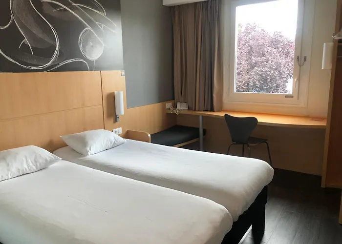 Отель Ibis Clermont Ferrand Nord 3*