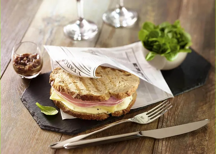 Ibis Clermont Ferrand Nord Отель Риом